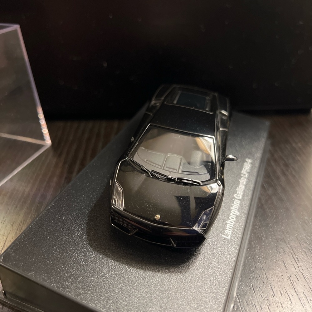 Autoart Lamborghini LP560-4 model